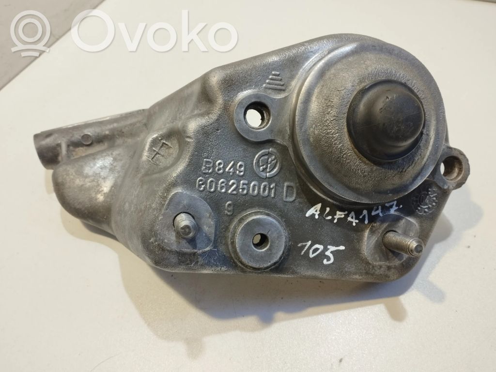 Alfa Romeo 147 Engine mounting bracket 