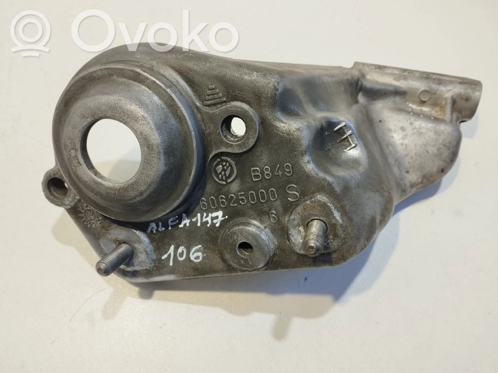 Alfa Romeo 147 Engine mounting bracket 