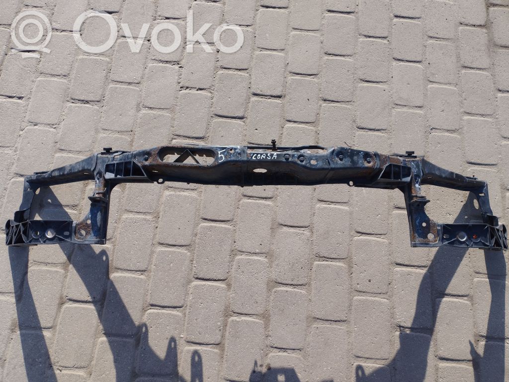 Opel Corsa D Верхняя часть панели радиаторов (телевизора) 