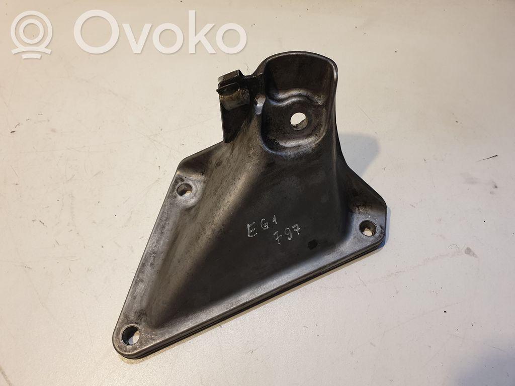 BMW 5 E60 E61 Engine mounting bracket 