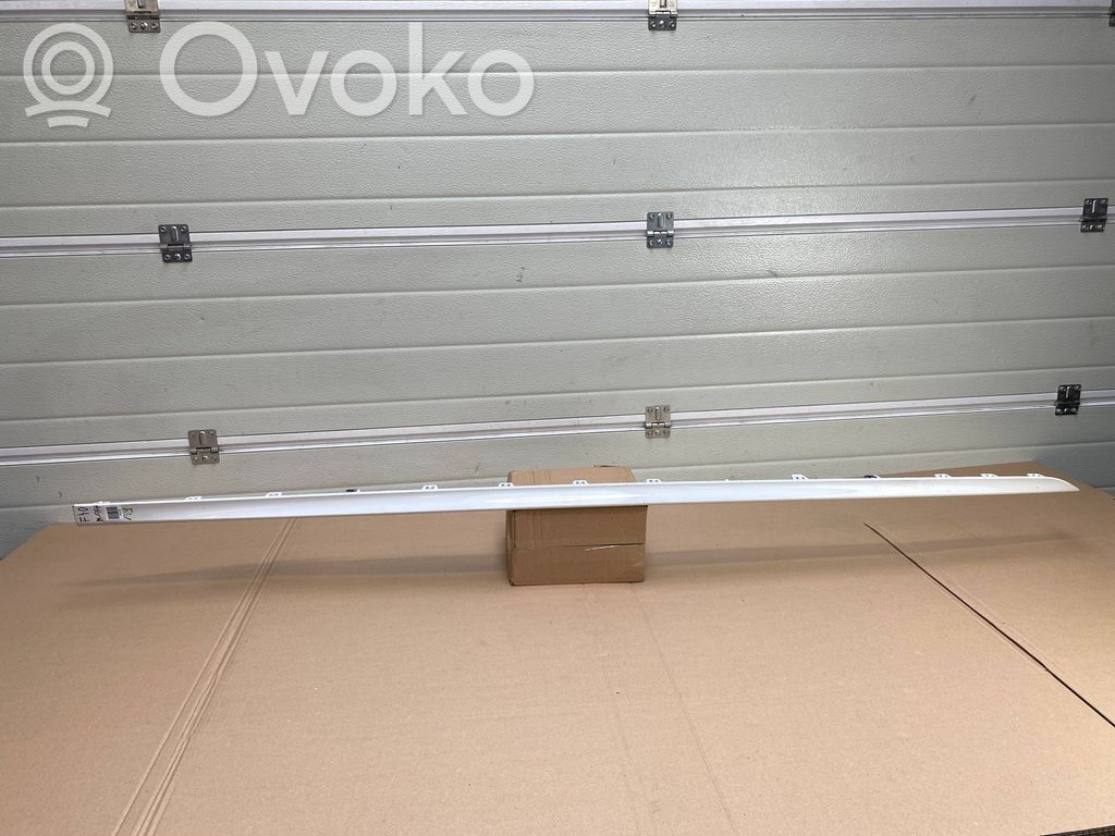 BMW 1 F40 Sill 