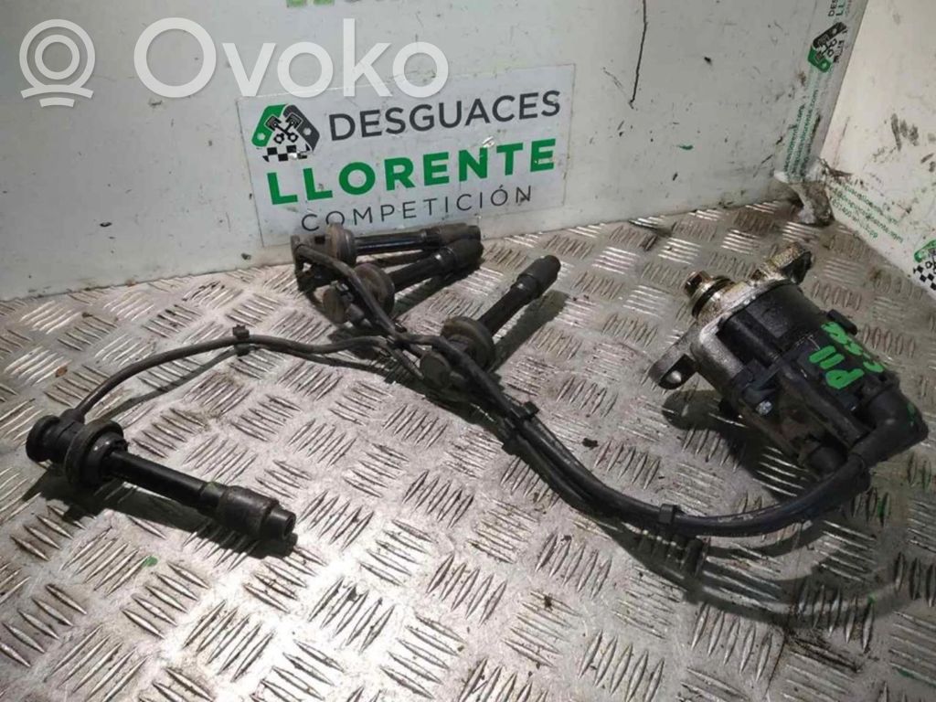 Nissan Primera Spark distributor cap 