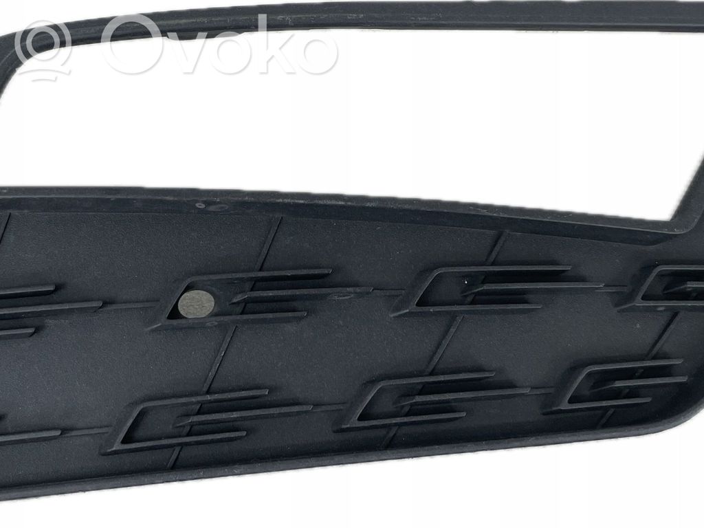 Seat Leon (5F) Zaślepka / Osłona haka holowniczego tylna 