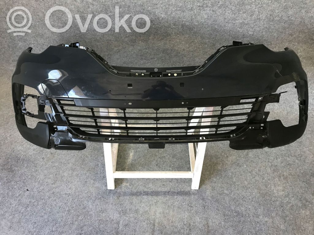 Renault Captur Front bumper 