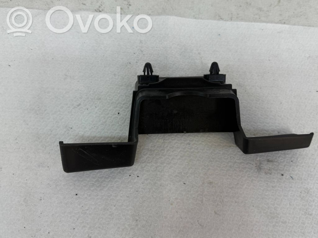 Dacia Dokker Radiator mount bracket 