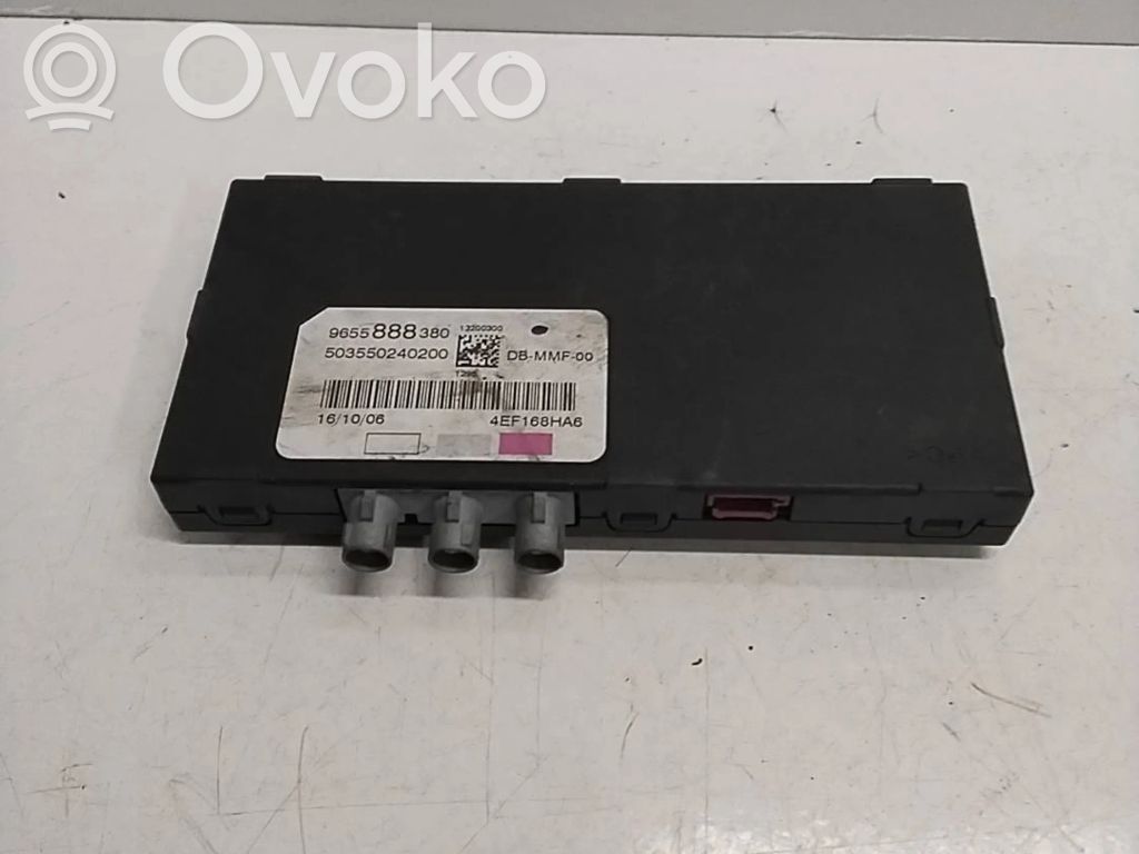 Peugeot 607 Antenos stiprintuvas 