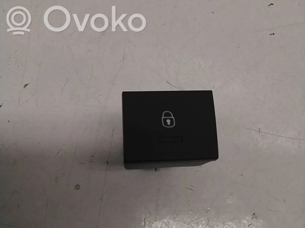 Central locking switch button   96770413ZE,033857201