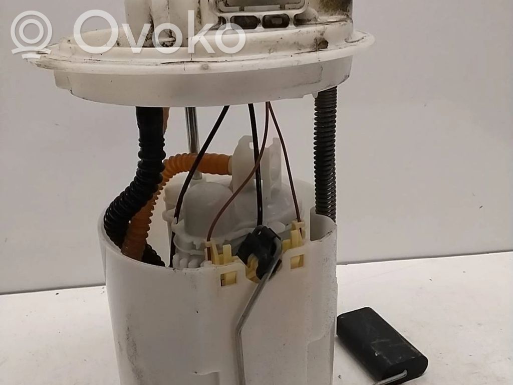 Opel Corsa E In-tank fuel pump 