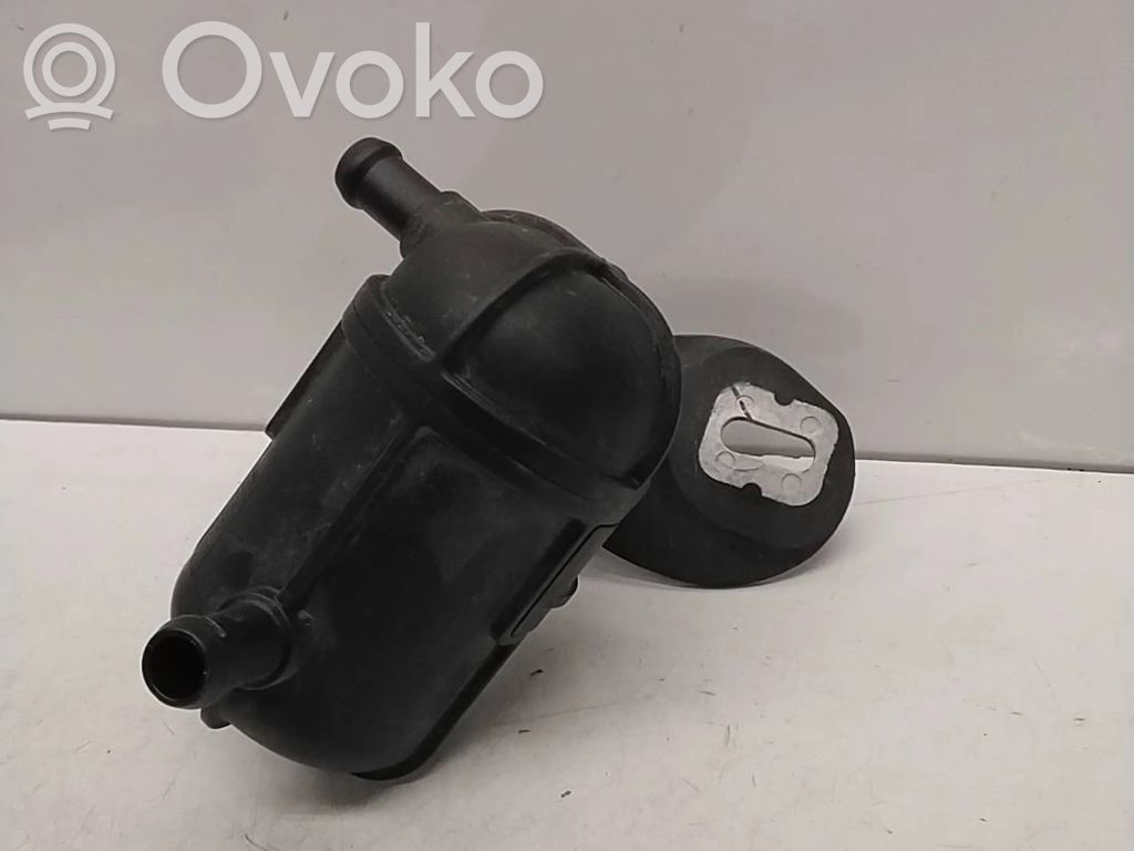Opel Corsa E Vacuum air tank 
