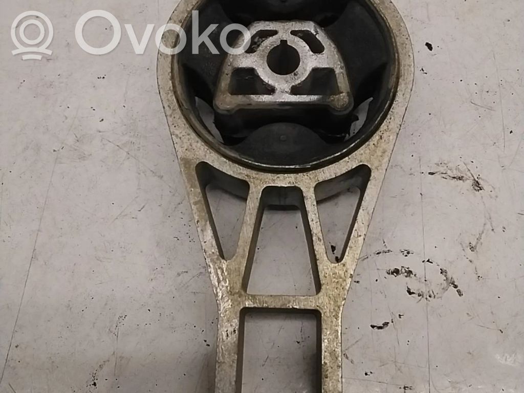 Opel Corsa E Engine mount bracket 