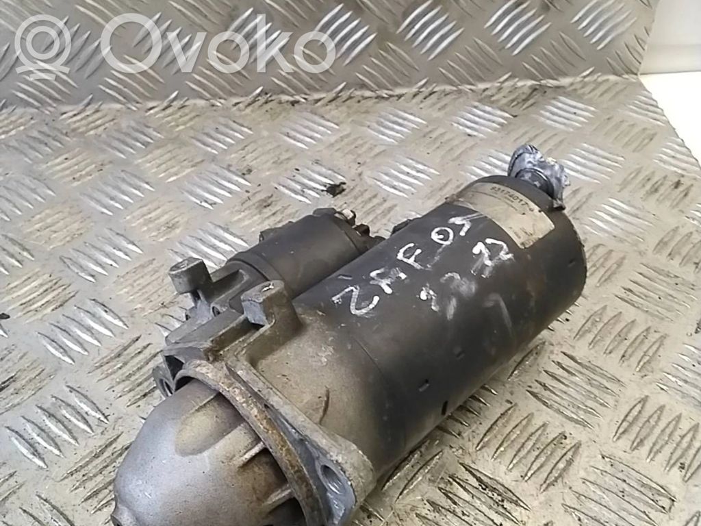 Opel Zafira A Стартер 
