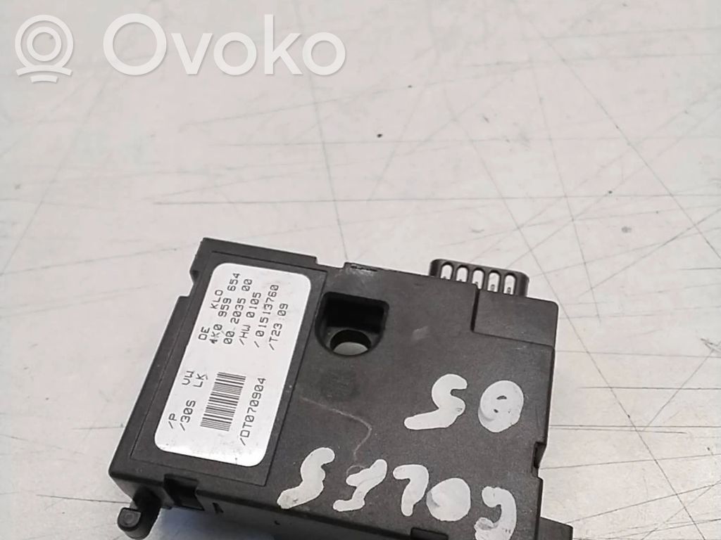 Volkswagen Golf V Steering angle sensor 