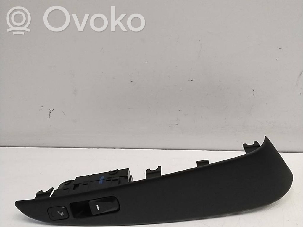 Hyundai ix35 Electric window control switch 