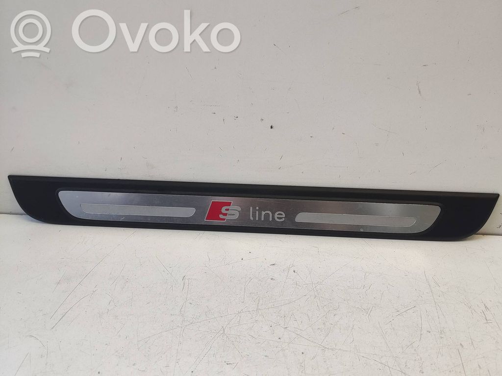 Audi A1 Etuoven kynnyksen suojalista 