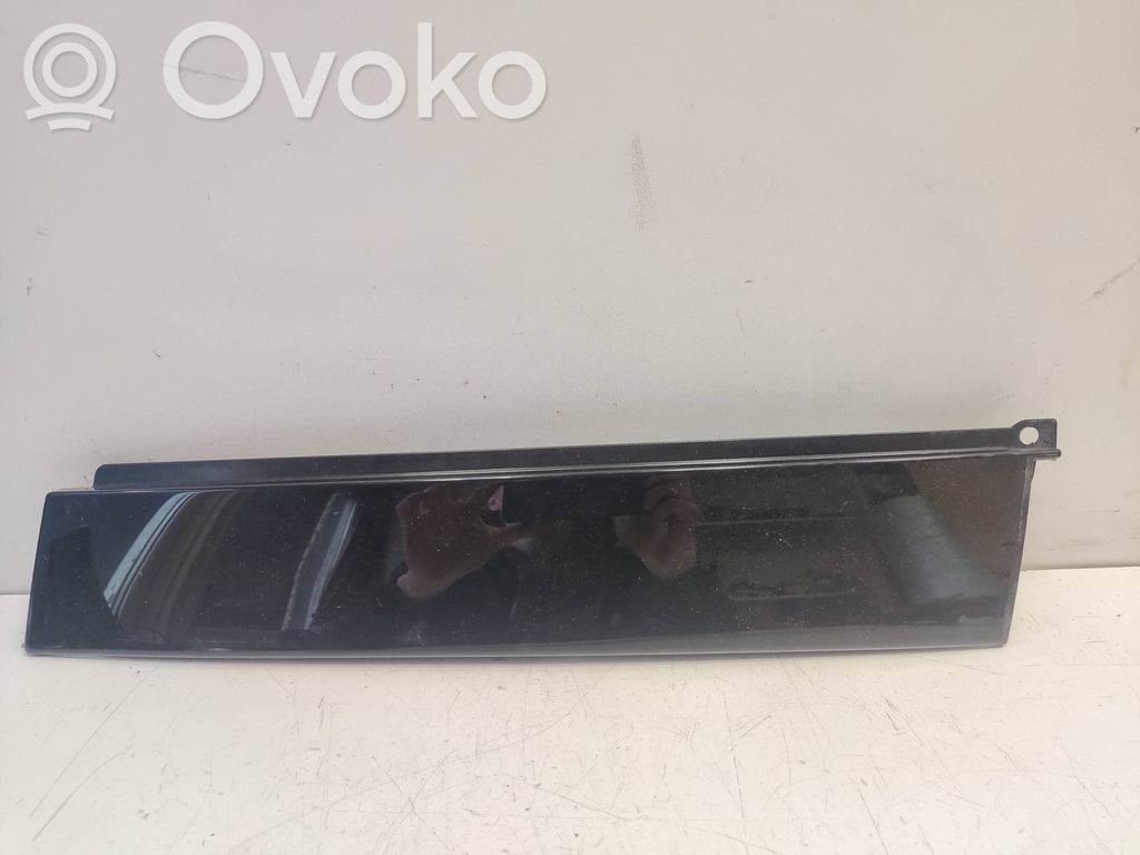 Citroen DS7 Crossback Listwa / Uszczelka szyby drzwi tylnych 