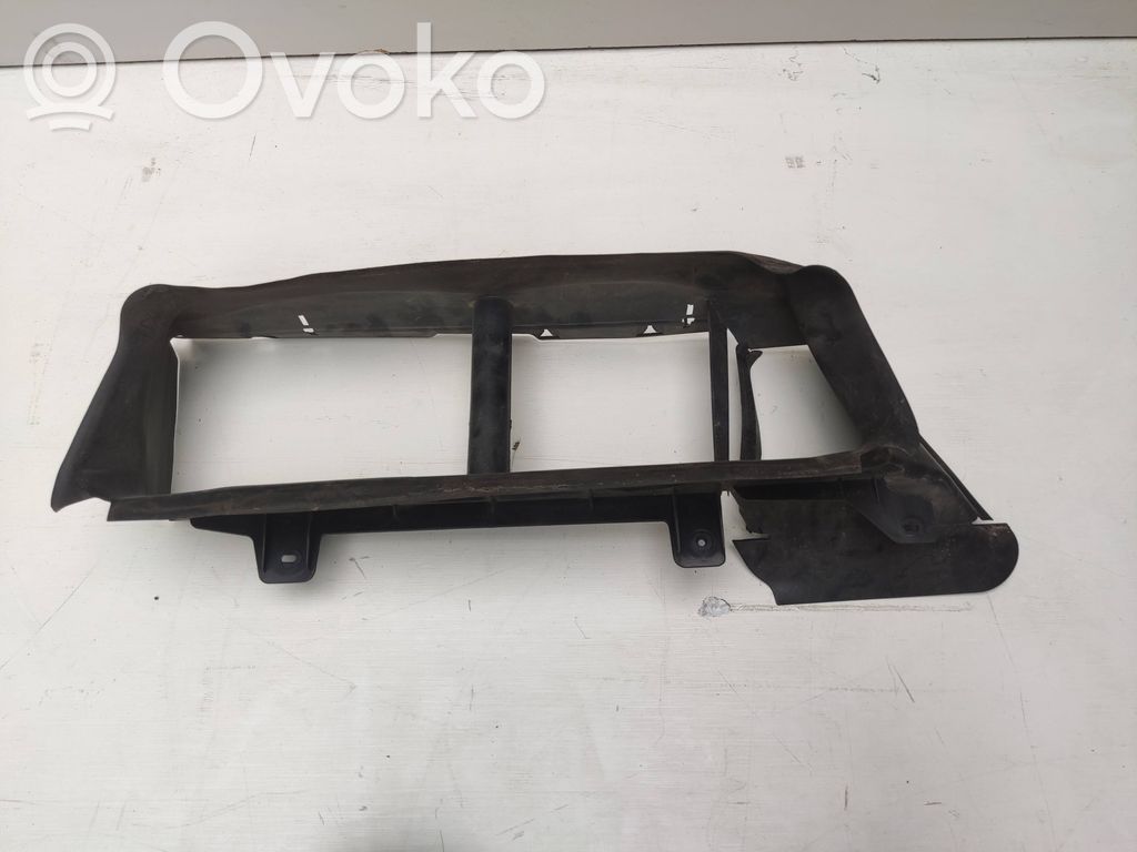 Ford Focus Intercooler air guide/duct channel 