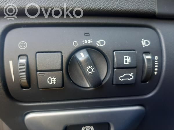 Volvo V60 Citu veidu slēdži / pogas / pārslēdzēji 
