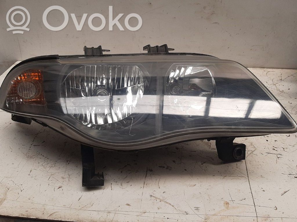 Headlight/headlamp   SARRTCLBN5D647767