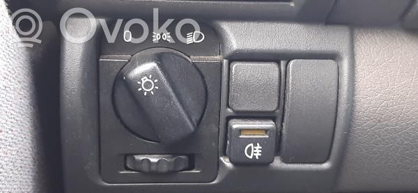 Opel Corsa B Citu veidu slēdži / pogas / pārslēdzēji 