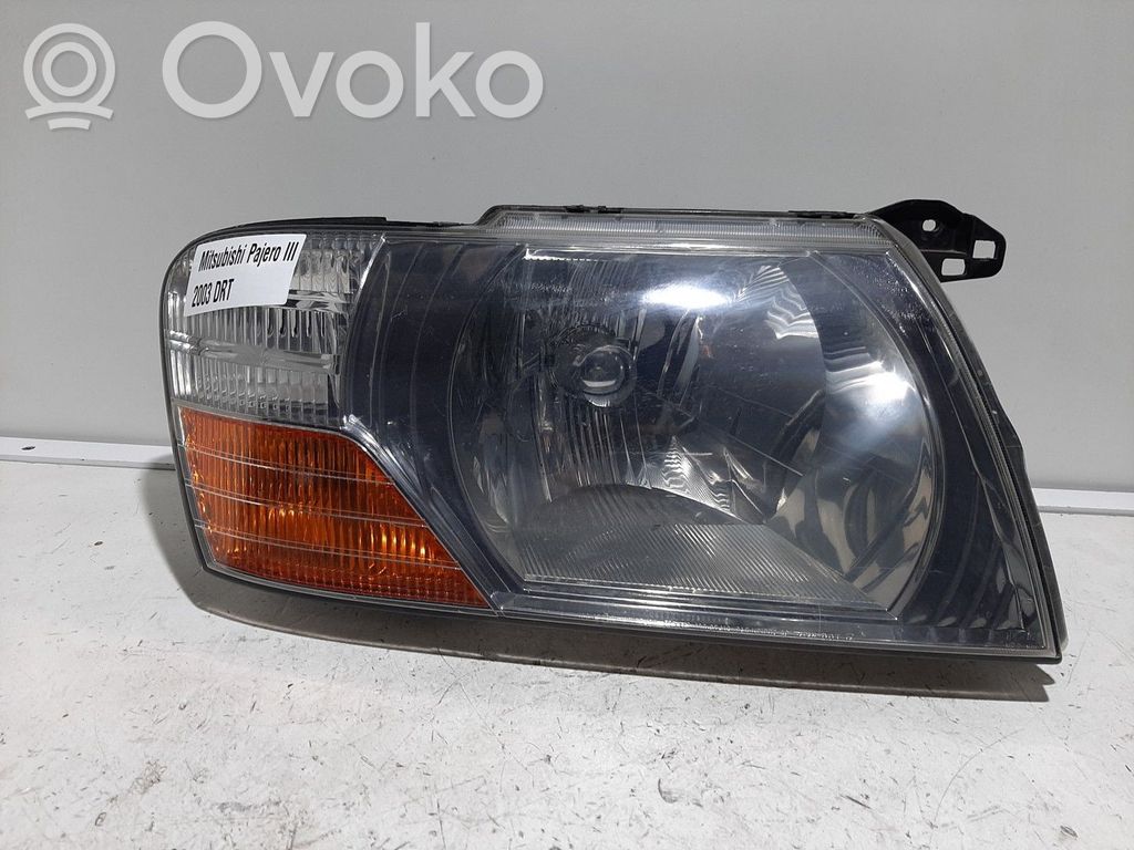 Mitsubishi Pajero Headlight/headlamp 