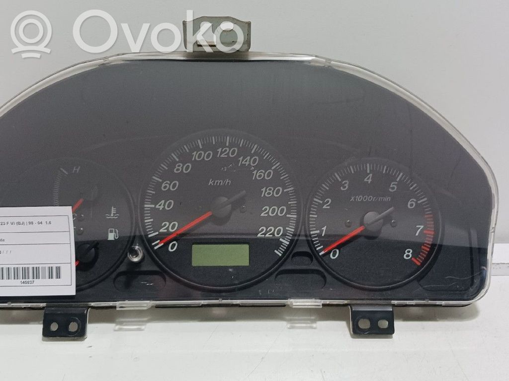 Mazda 323 Speedometer (instrument cluster) 