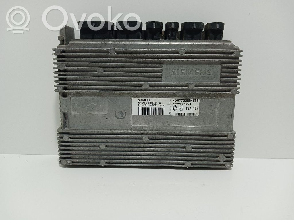 Renault Clio I Engine control unit/module 