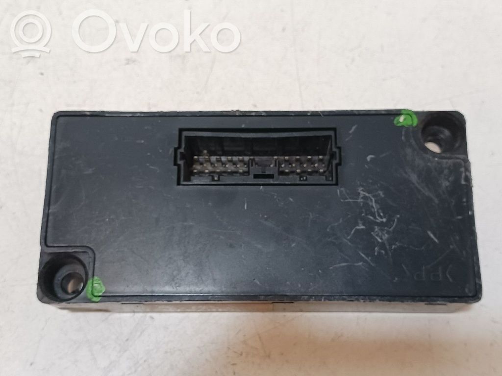 Mitsubishi Canter Sonstige Steuergeräte / Module 
