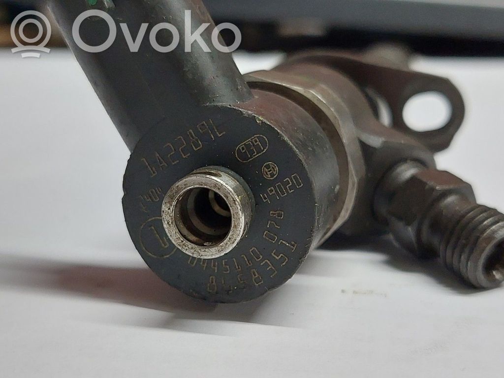 Inyector de combustible   445110078,5167