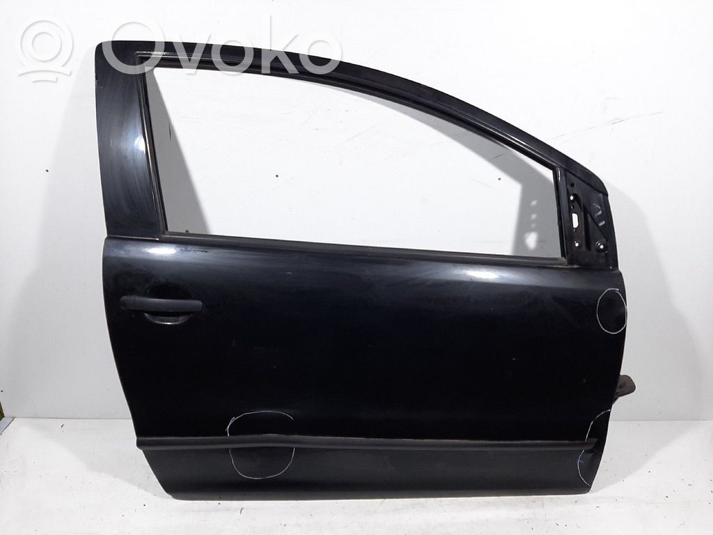 Volkswagen Fox Дверь 
