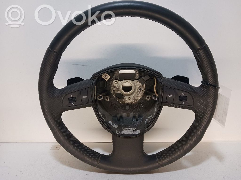 Audi RS3 8PA Steering wheel 