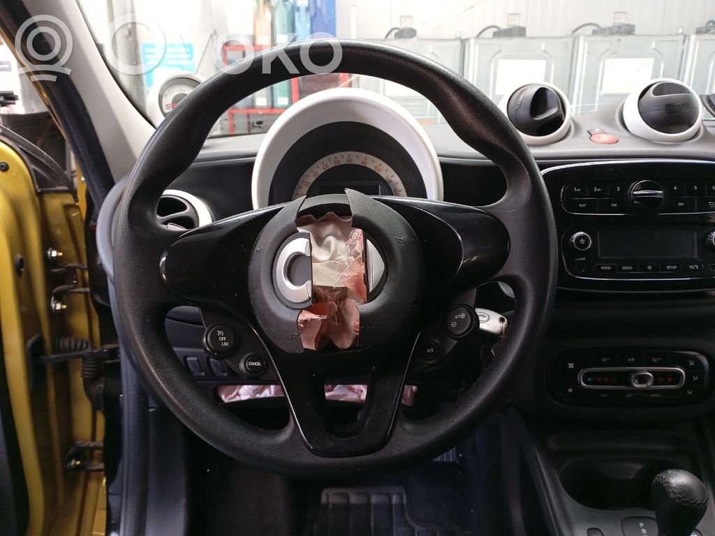 Ohjauspyörä   A4534600503