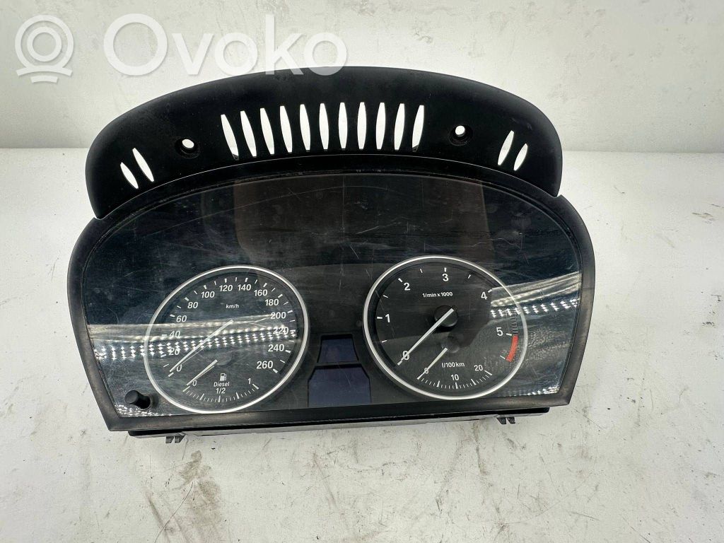 BMW X5 E70 Speedometer (instrument cluster) 