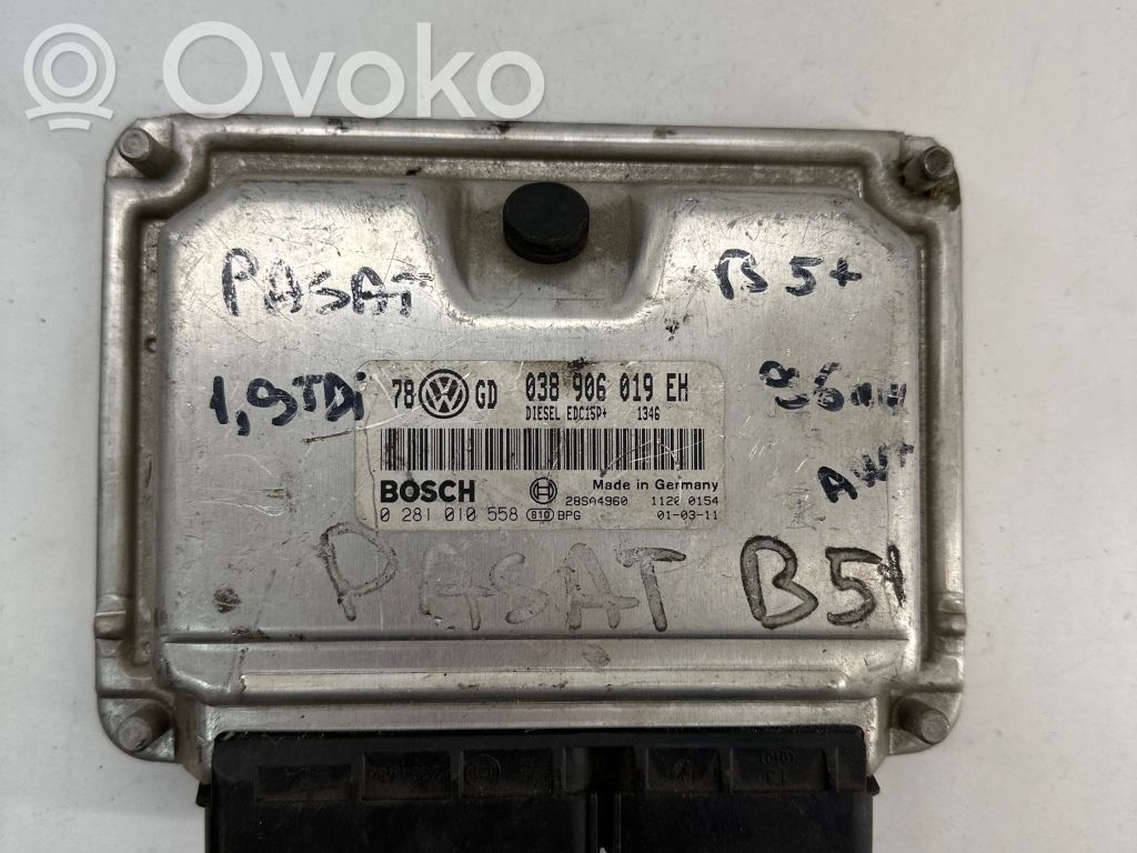 Volkswagen PASSAT B5.5 Engine control unit/module 
