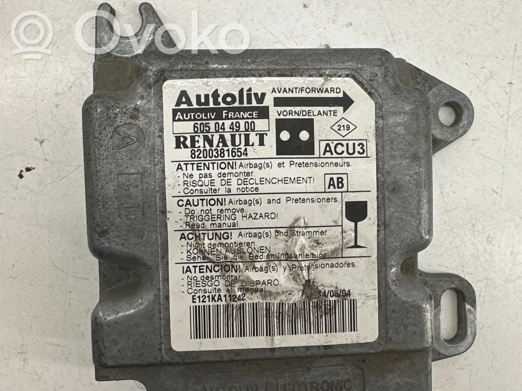 Renault Kangoo I Airbag control unit/module 