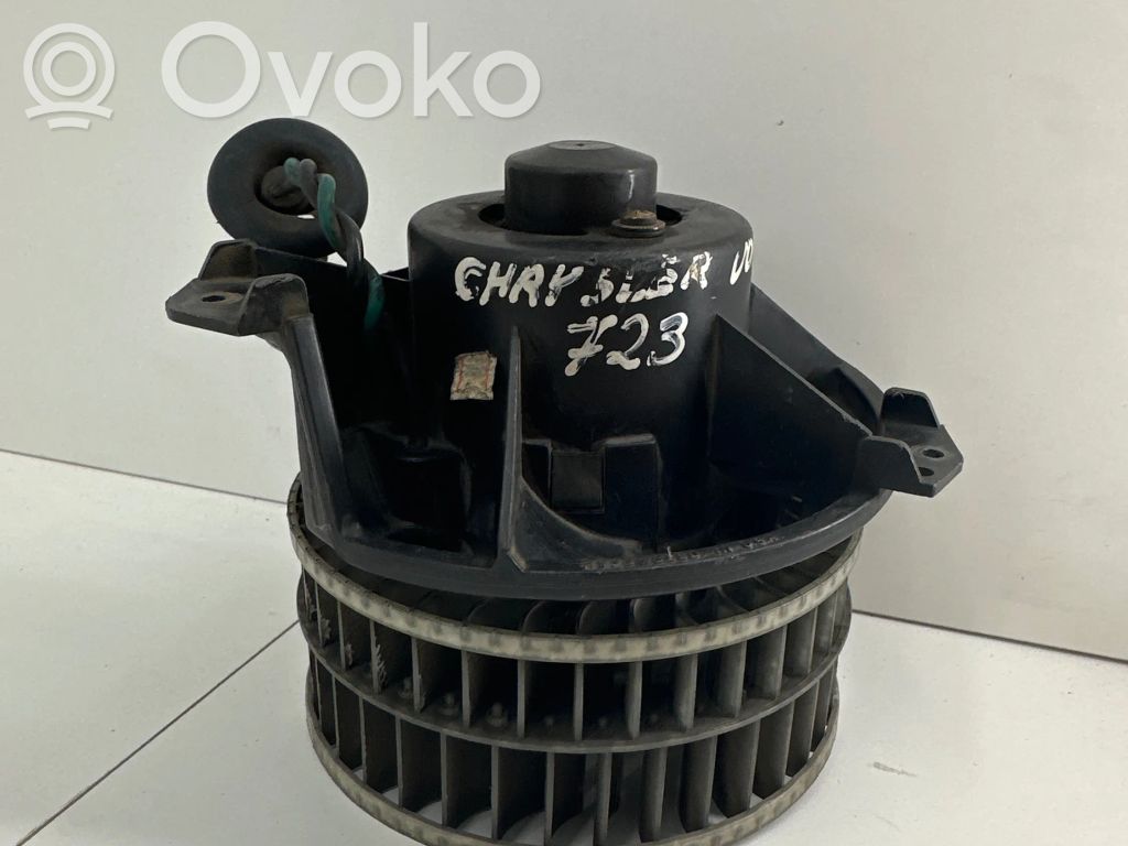 Chrysler Voyager Pečiuko ventiliatorius/ putikas 