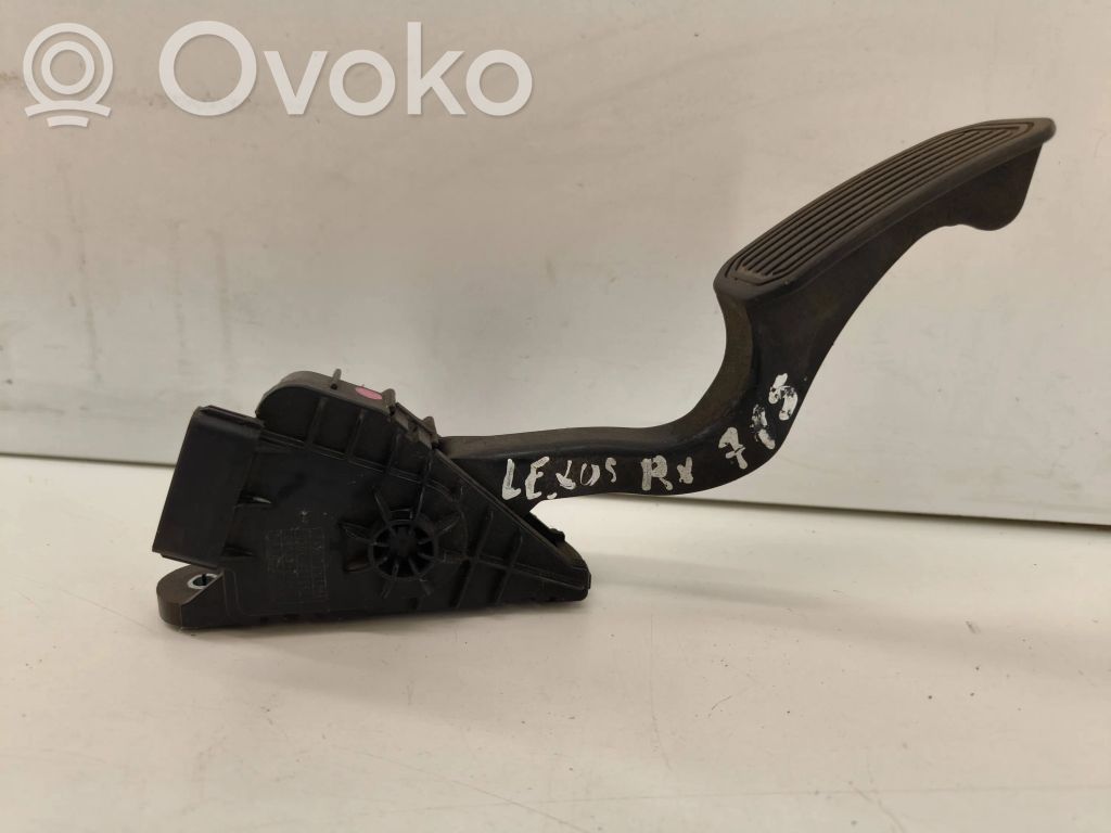 Lexus RX 300 Accelerator throttle pedal 