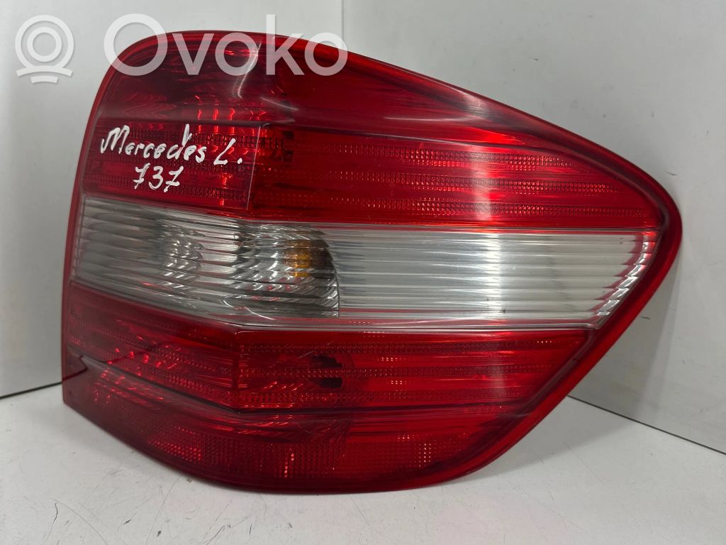 Lampa tylna   404132R,135V08W