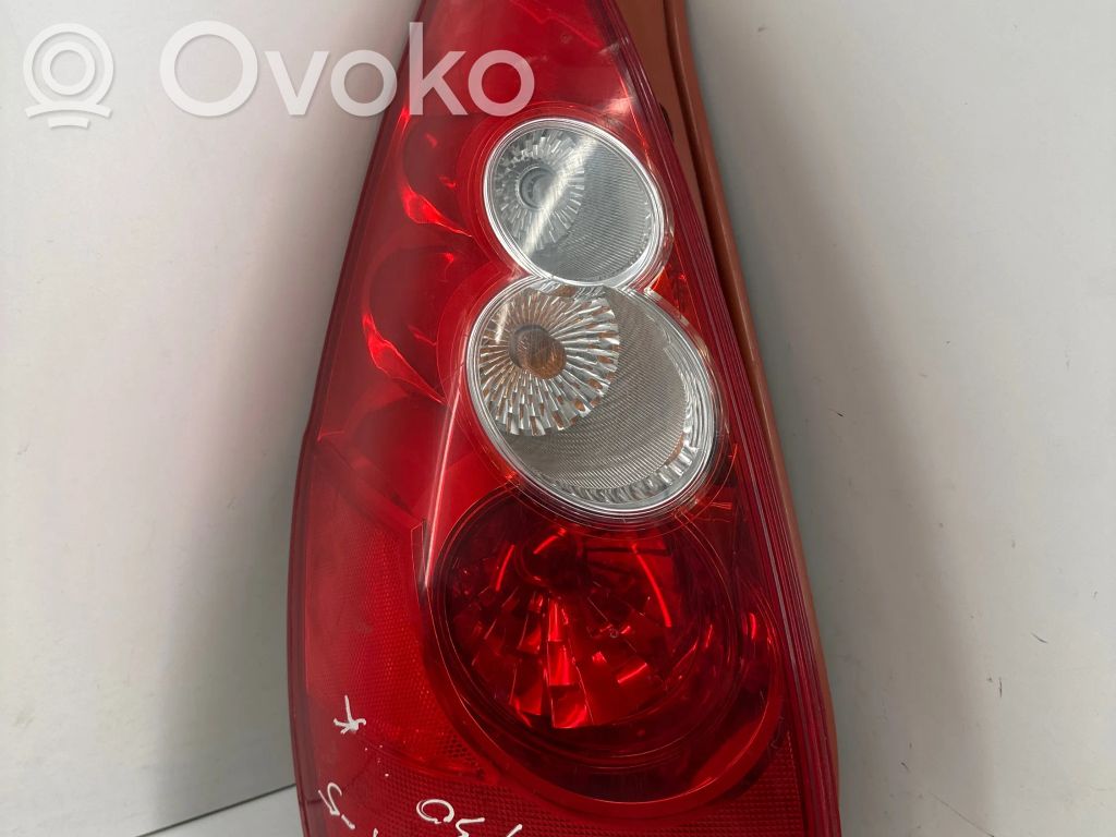 Rear/tail lights   C23551160,K2442