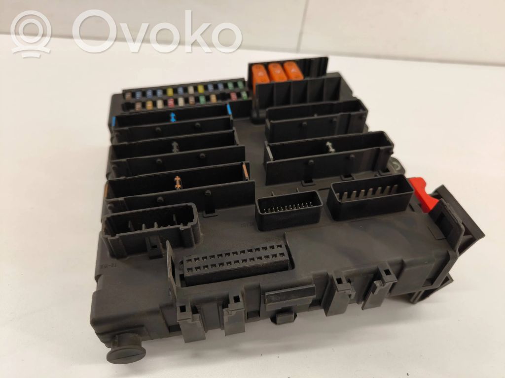 Opel Signum Juego de caja de fusibles 