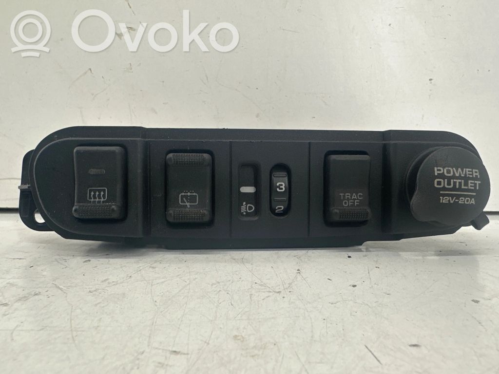 Chrysler PT Cruiser Windscreen/window heater switch 