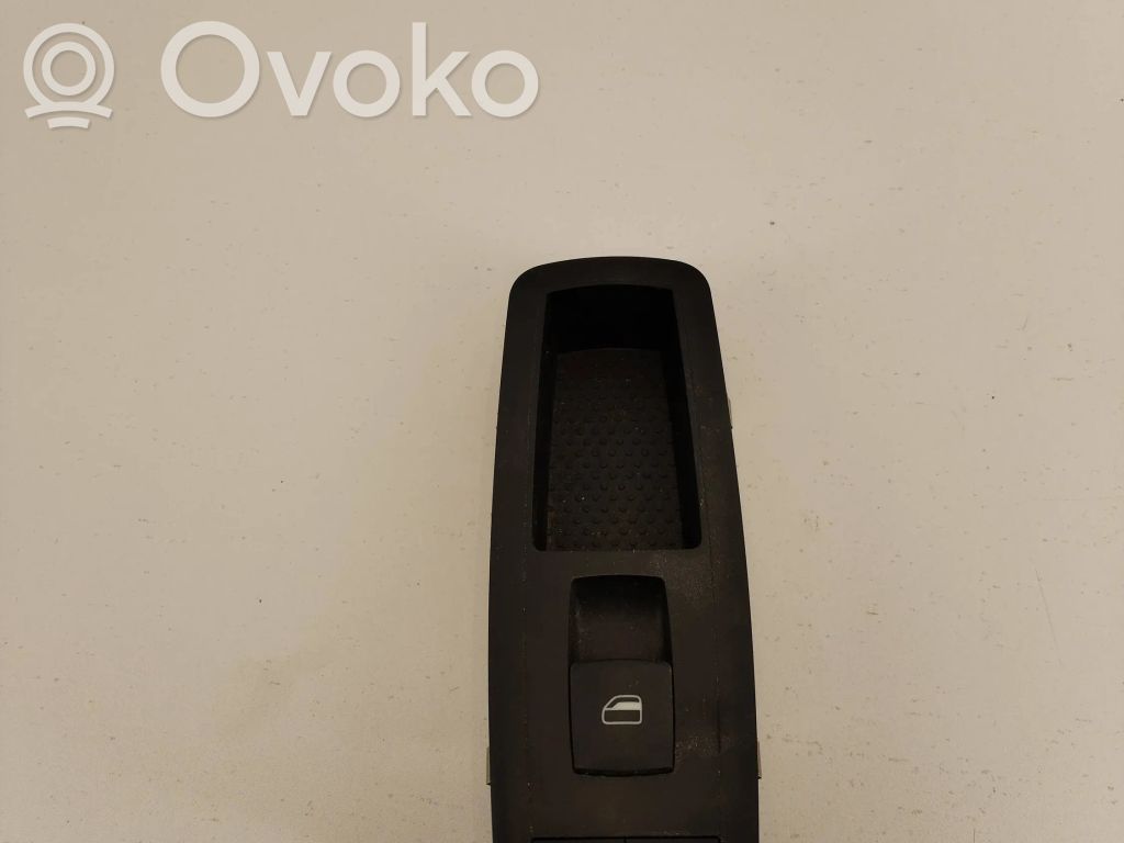Dodge Nitro Electric window control switch 