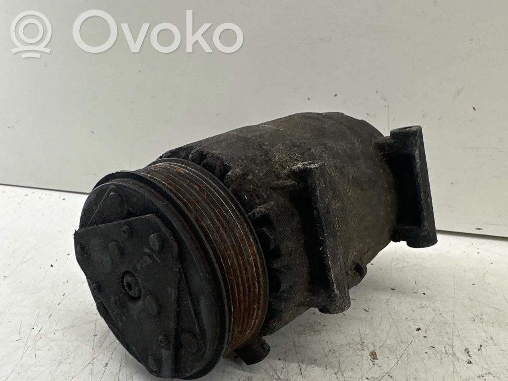 Renault Espace -  Grand espace IV Air conditioning (A/C) compressor (pump) 