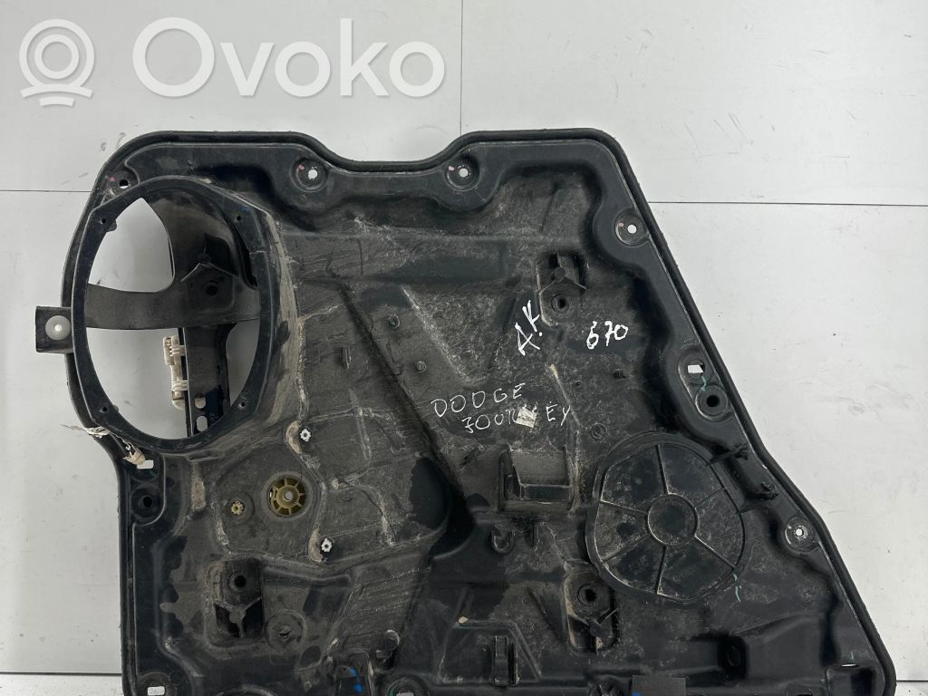 Elektryczny podnośnik szyby drzwi tylnych   961933,961926102