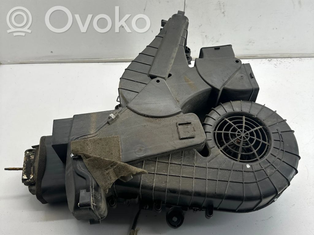 Chrysler Voyager Salono oro mazgo komplektas 