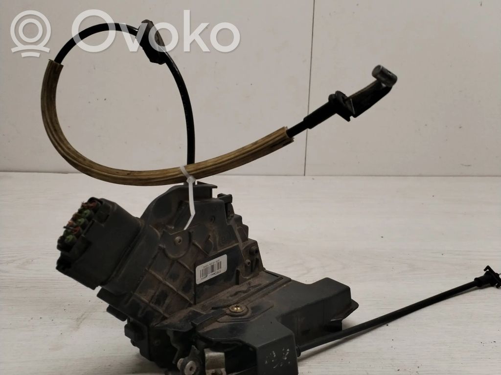Ford Focus Front door lock 