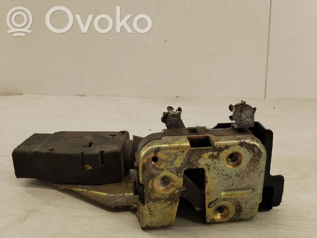 Volvo S40 Etuoven lukko 