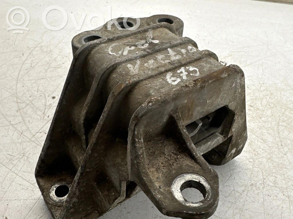 Opel Vectra C Engine mount bracket 