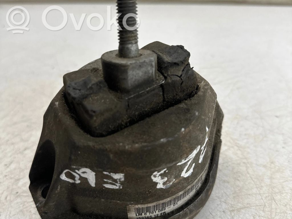 BMW 5 E60 E61 Engine mount bracket 