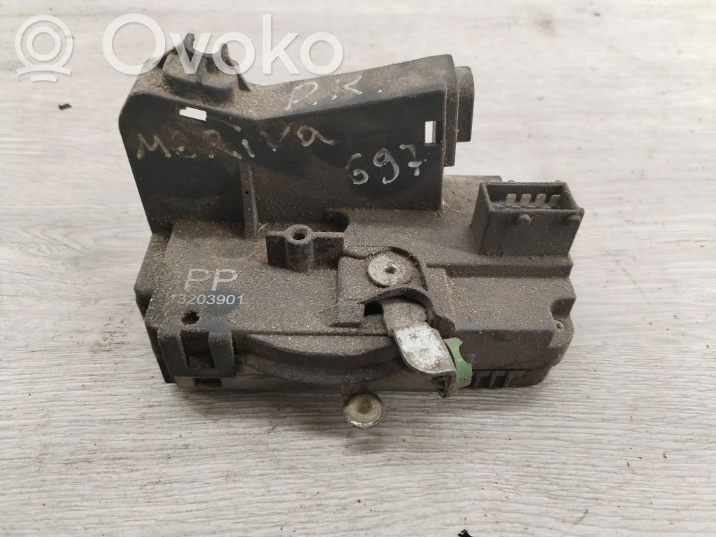 Opel Meriva A Priekinė durų spyna 