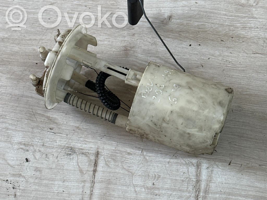 Peugeot 206 Fuel level sensor 
